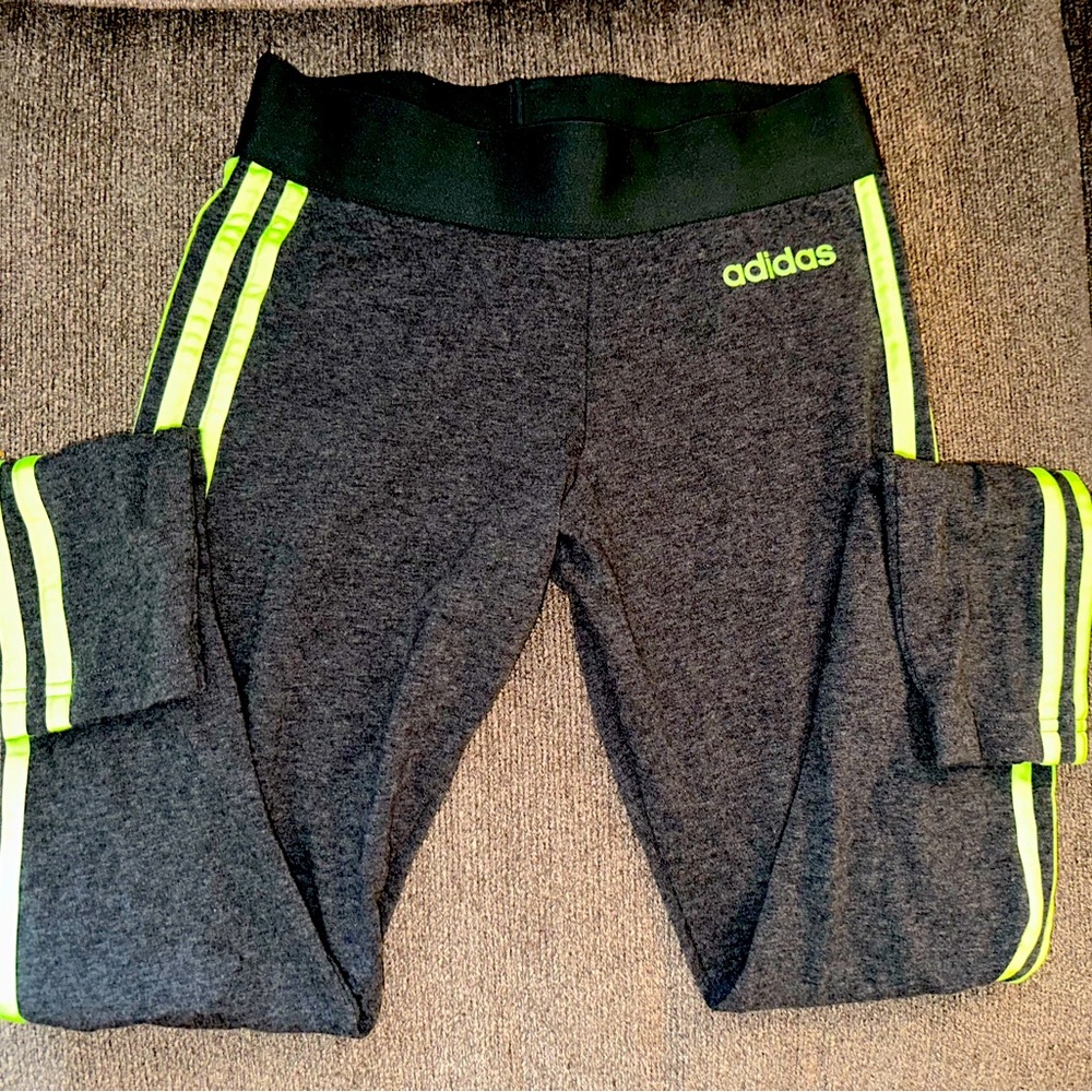 Adidas leggings